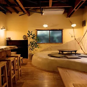 Onsen Tent בית הארחה